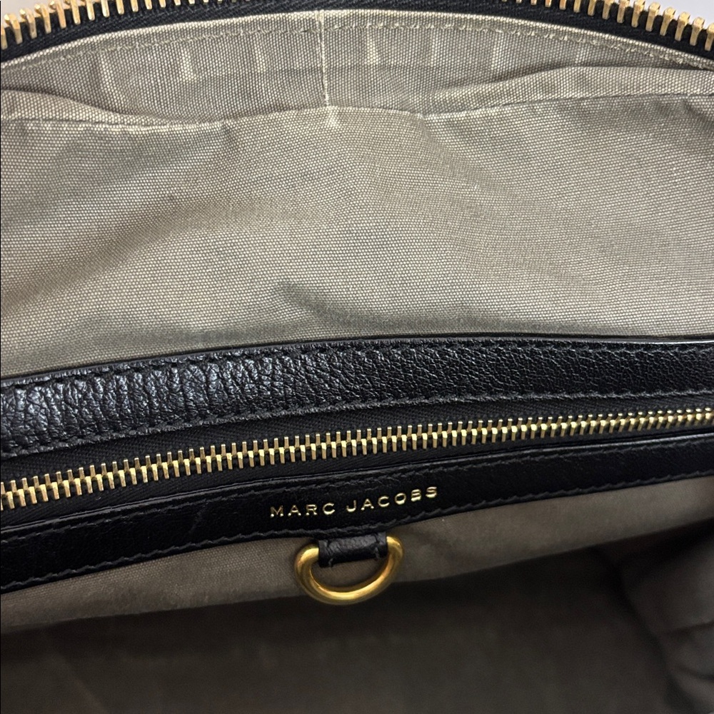 EUC Marc Jacobs Karlie Quilted Goatskin Black Leather Bag with Gold Accents… - Picture 9 of 10
